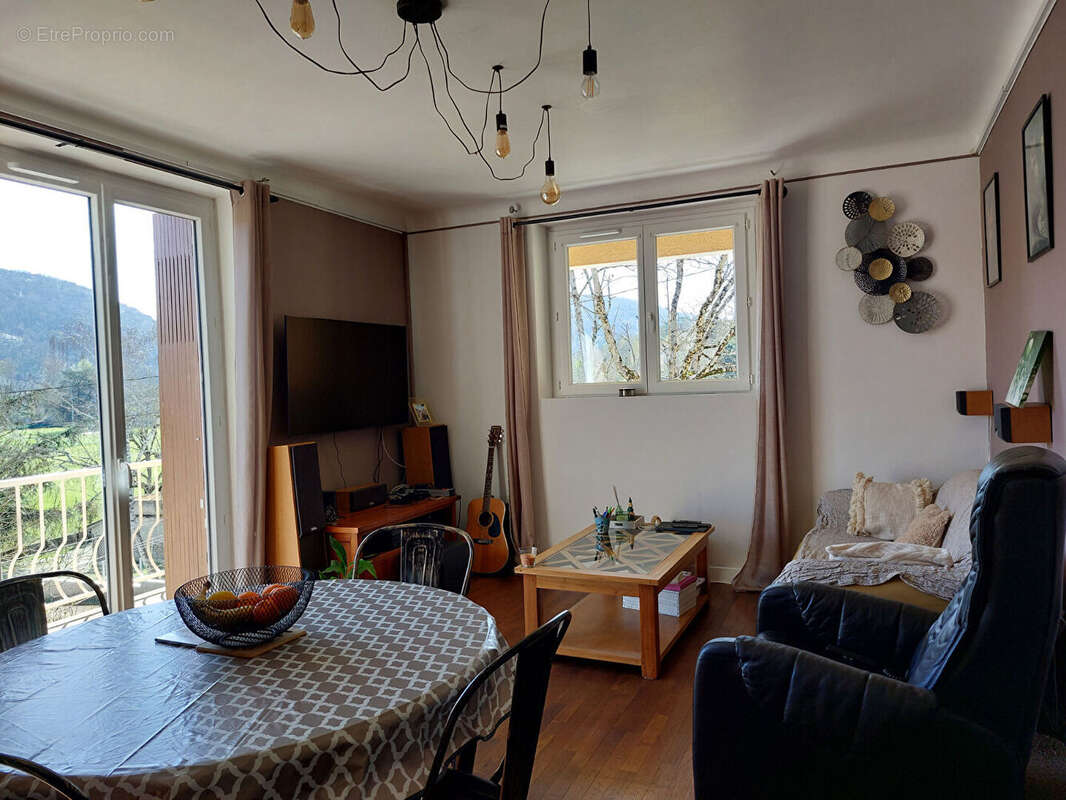 Maison à VILLEFRANCHE-DE-ROUERGUE