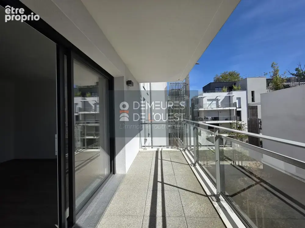 T2 - 42 m2 - 1 chambre - 1 grand balcon sud - 1 parking en sous-sol - photo 5