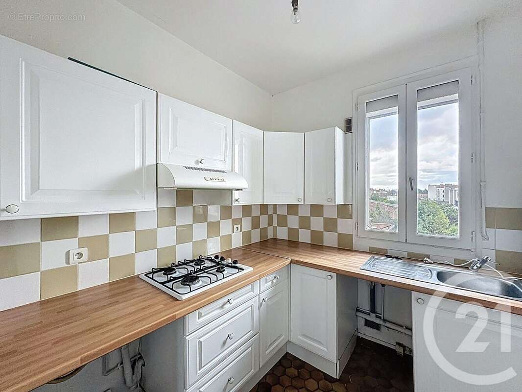 Photo 3 - Appartement à CHOISY-LE-ROI