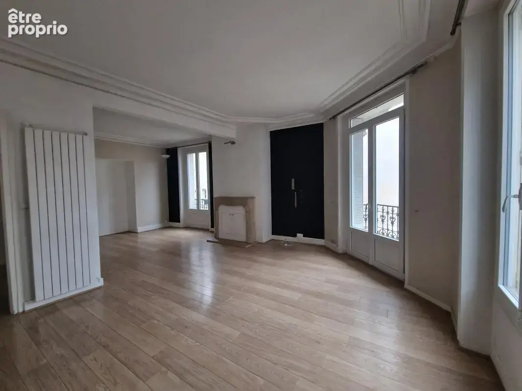 Appartement de 112m² habitables en hyper centre de Lagny-sur-Marne, lumineux, entrée, grand séjour avec balcon, cuisine équipée, - photo 5
