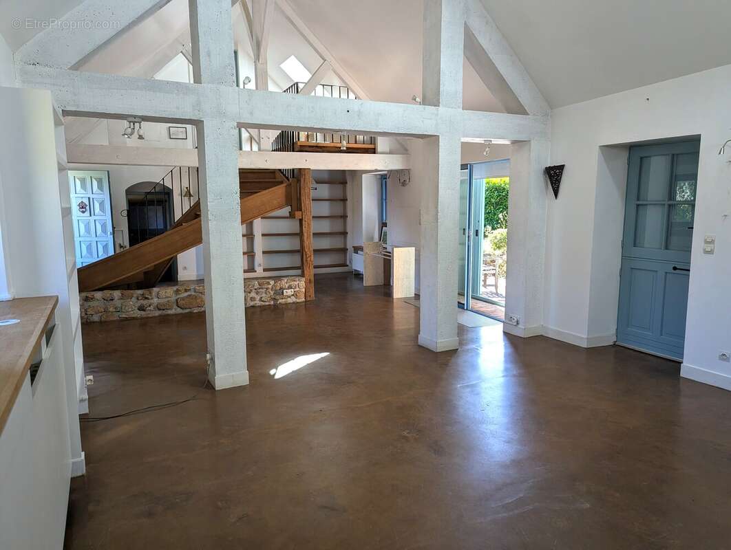 Maison 180 m² à Le Magny  - photo 21