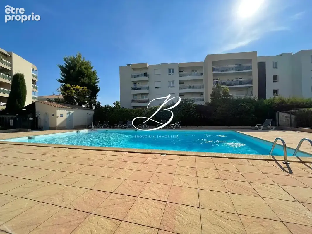 Appartement 4 pièces 93 m² à vendre à Saint-Laurent-Du-Var (06700) - photo 2