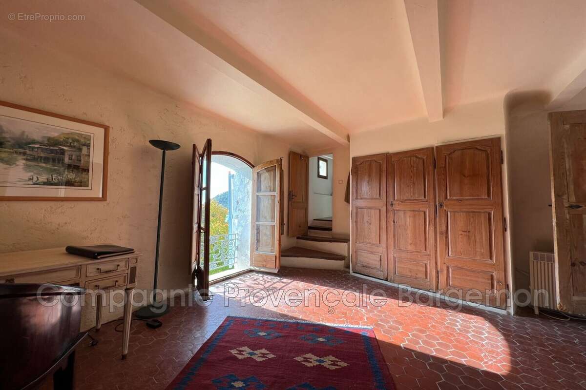 Maison à BARGEMON