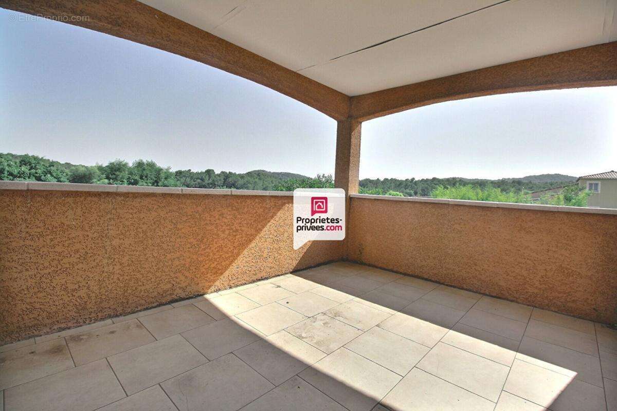 Maison à SAINT-THEODORIT