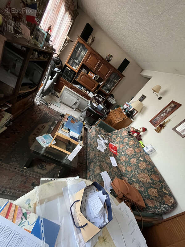Appartement à renover ! - photo 3