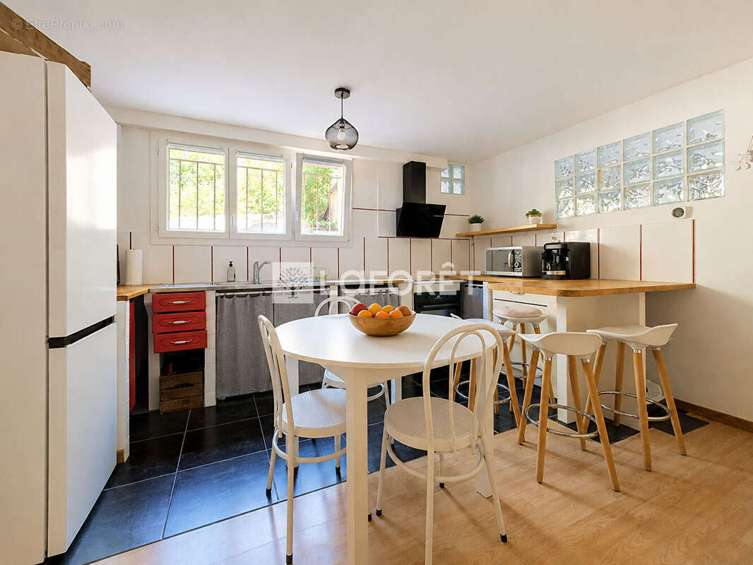 Appartement Montlhéry 3 pièce(s) 86.29 m², avec jardin et deux stationnements privatifs - photo 2