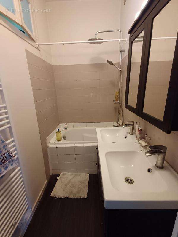 Appartement à LYON-7E
