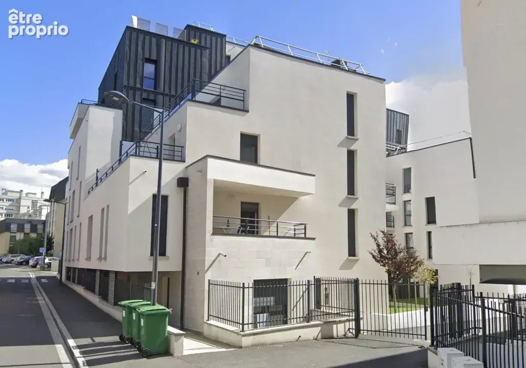 INVESTISSEMENT LOCATIF  ORLEANS - Résidence Étudiante La Reine Blanche - 5,33%  de rentabilité. - photo 11