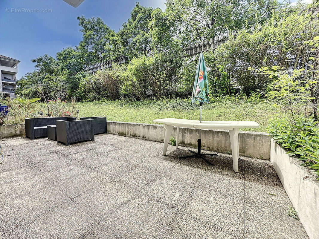 Appartement à L&#039;ISLE-D&#039;ABEAU