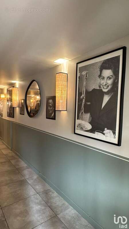 Photo 3 - Commerce à SENS