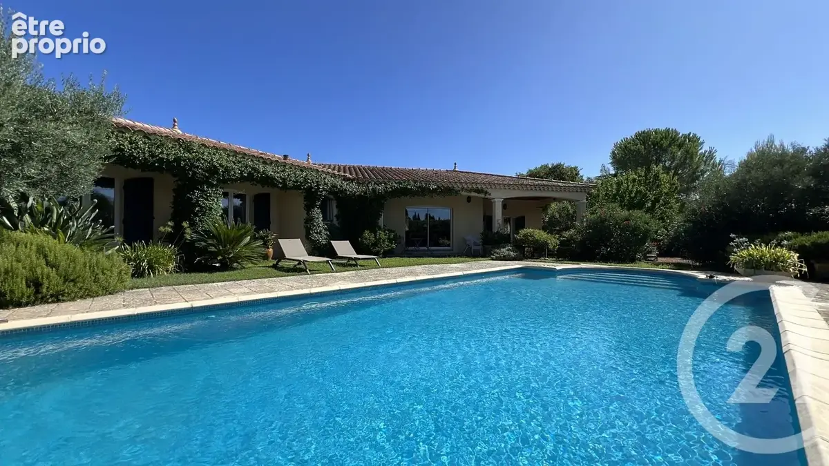 Photo Maison à Uzes au prix de 499 000€