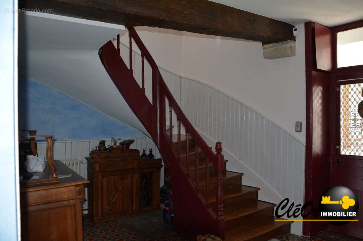 Maison à SAINT-JEAN-DE-LOSNE