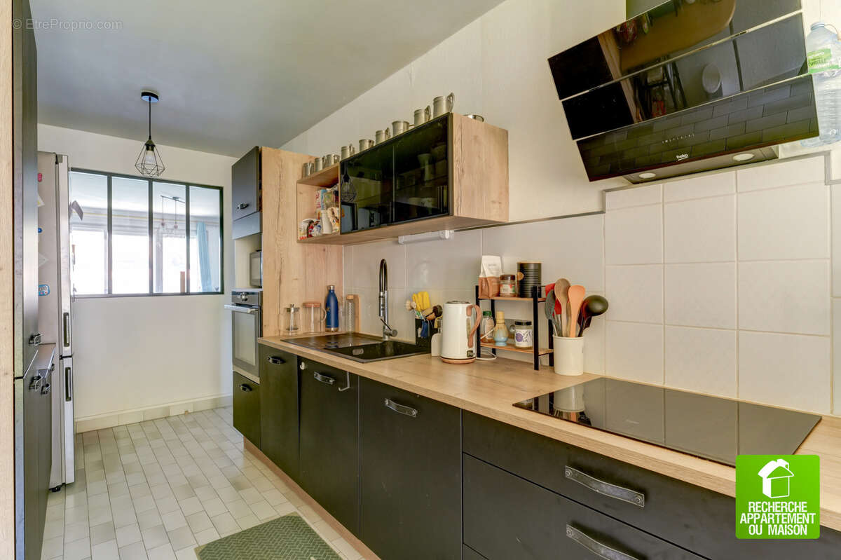 Appartement à LYON-9E