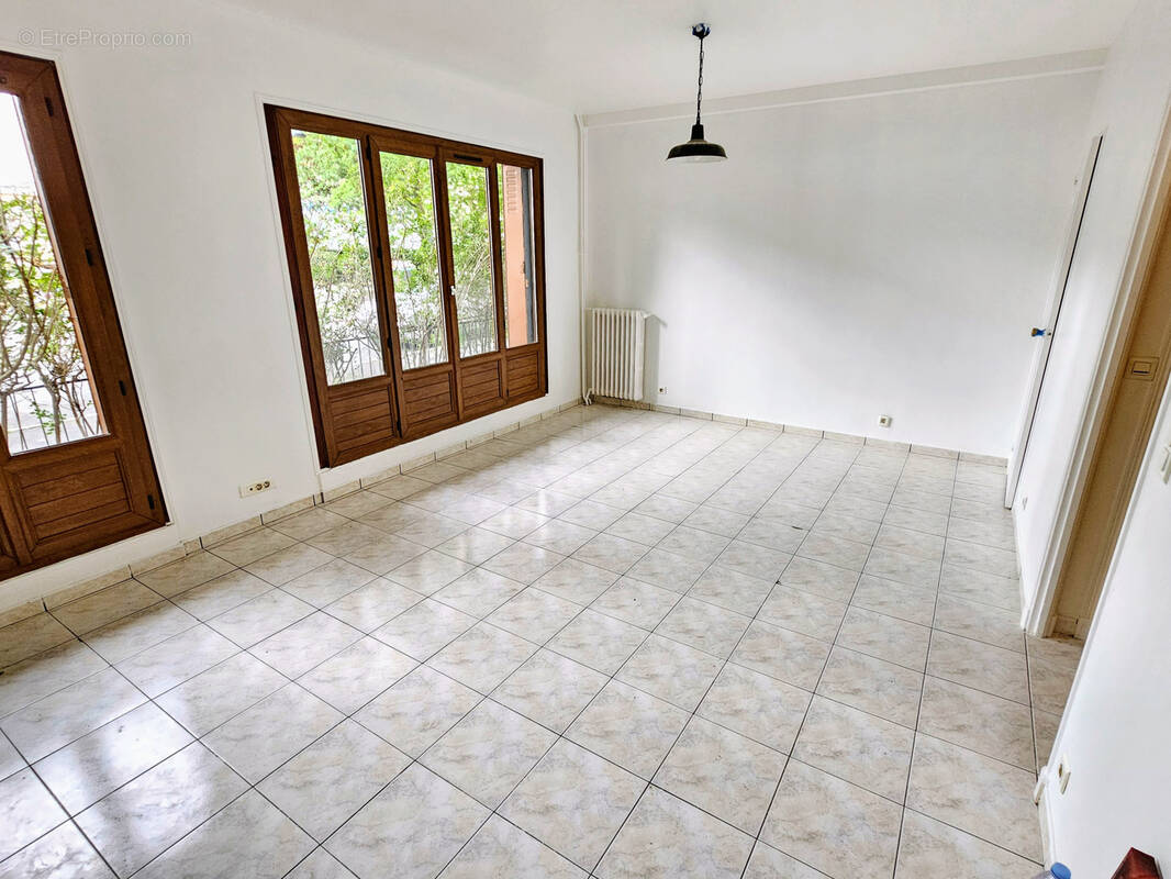 Appartement à ROMAINVILLE