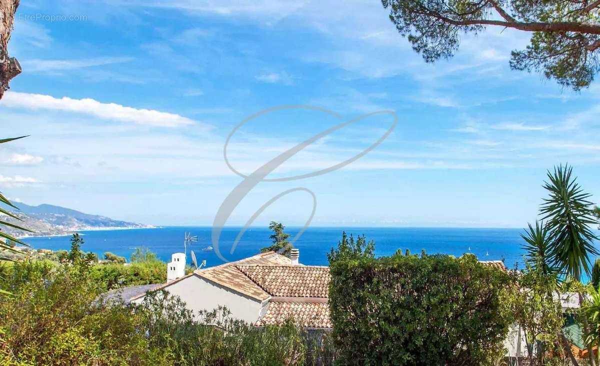 Maison à ROQUEBRUNE-CAP-MARTIN