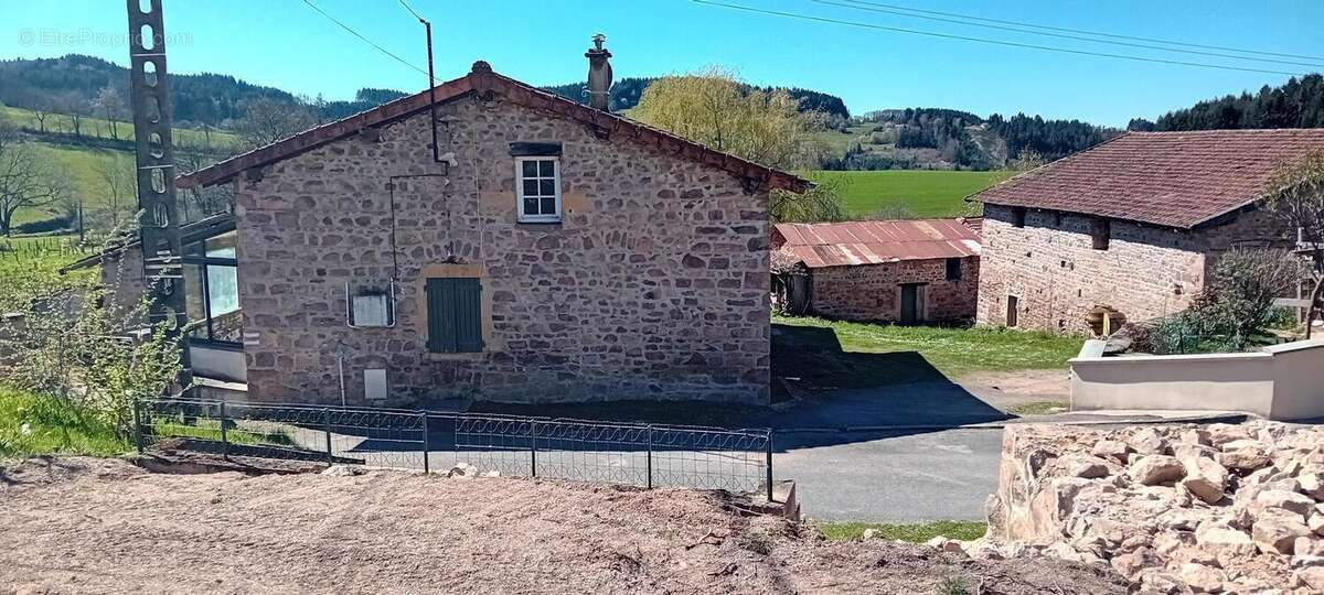 Photo 3 - Maison à COURS-LA-VILLE