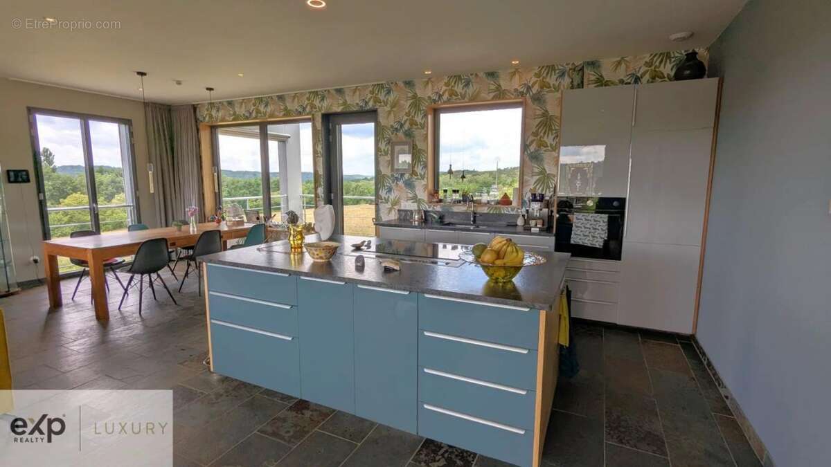 Maison à VILLEFRANCHE-DU-PERIGORD