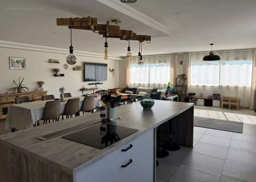 Maison à PENNAUTIER