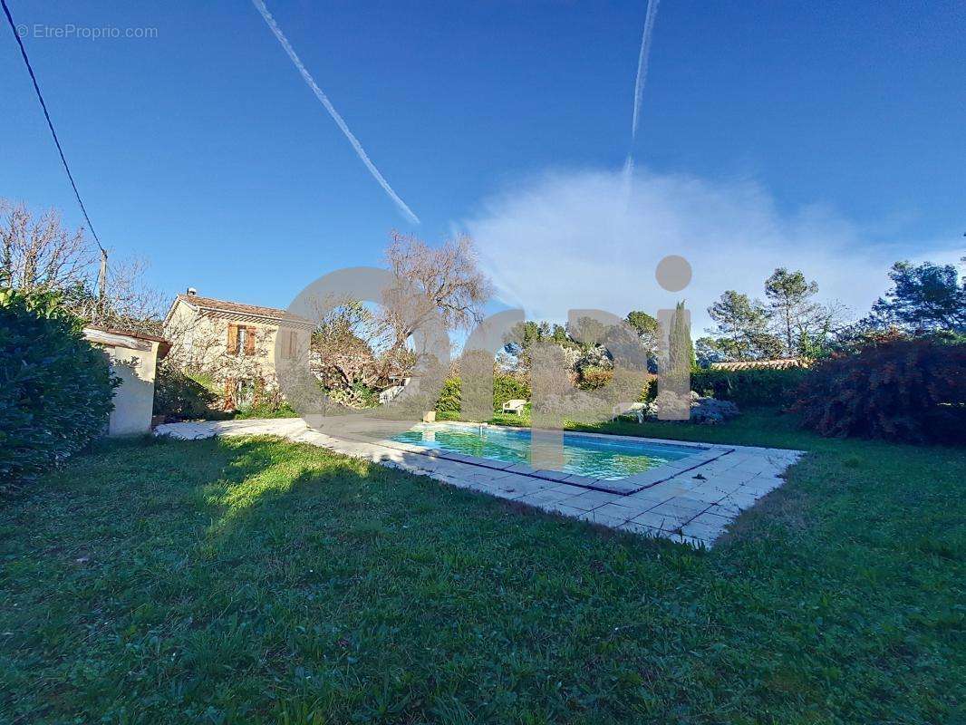 Maison à DRAGUIGNAN