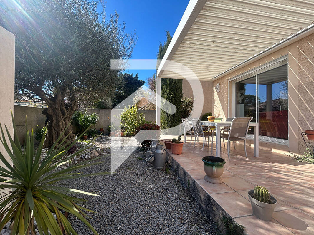 Maison à AIGUES-MORTES