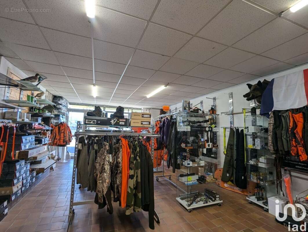 Photo 5 - Commerce à SAINT-BONNET-LE-FROID