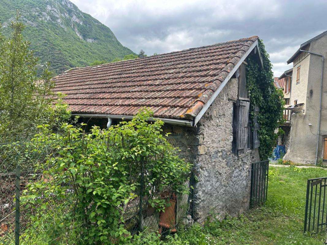 Maison à TARASCON-SUR-ARIEGE