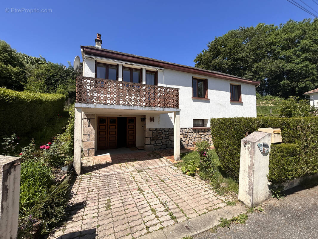 Maison à USSEL
