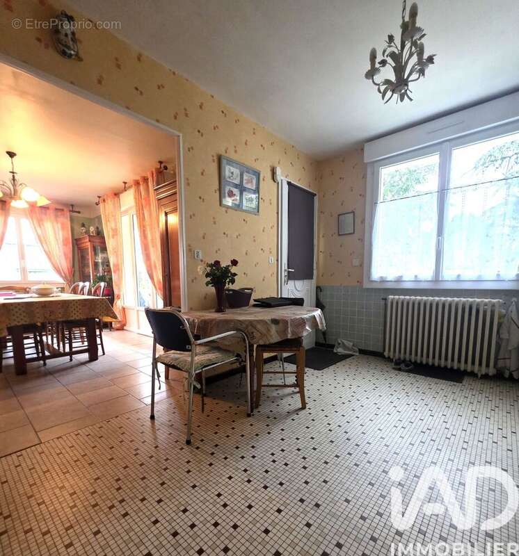 Photo 8 - Maison à LUCHE-PRINGE