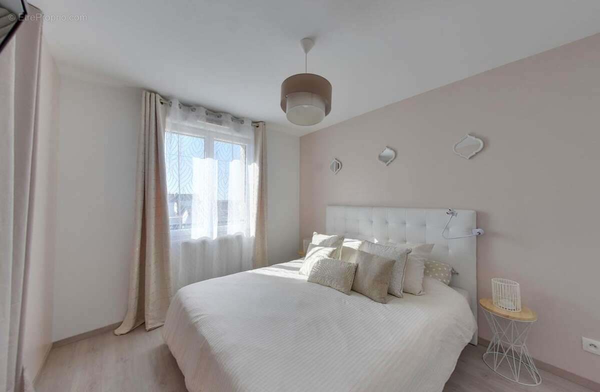 Maison à TREMBLAY-EN-FRANCE