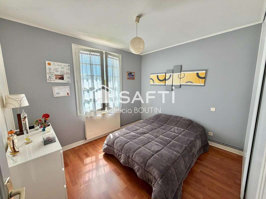Photo 5