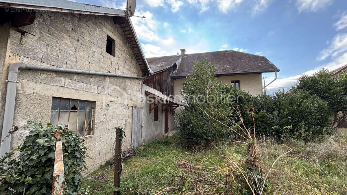 Appartement à SONNAZ