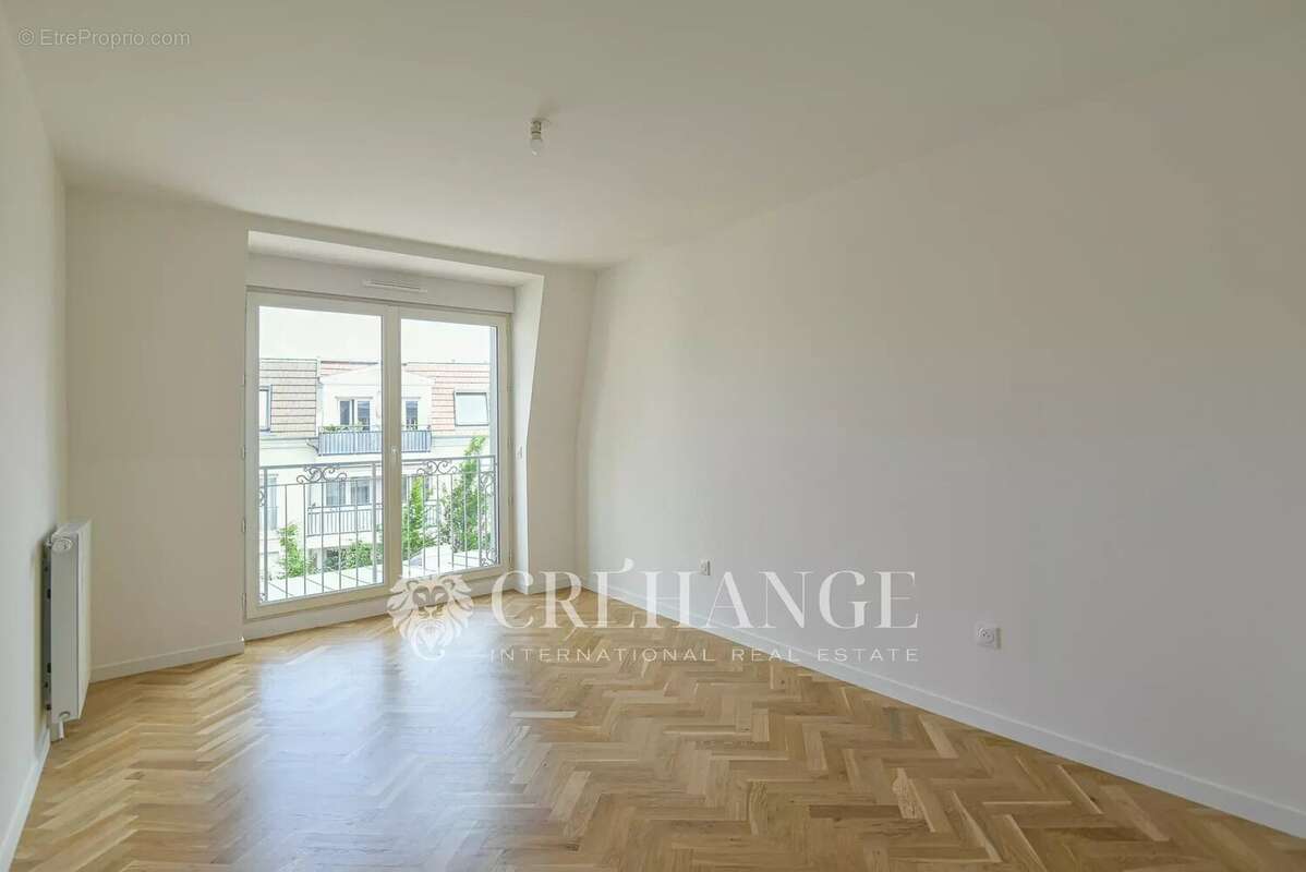 Appartement à BOUGIVAL