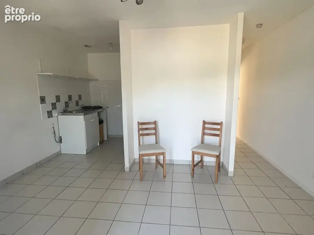 Appartement à MOLIERES-SUR-CEZE