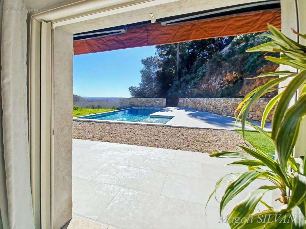 Villa F5 vue mer avec piscine à pied du village - photo 2