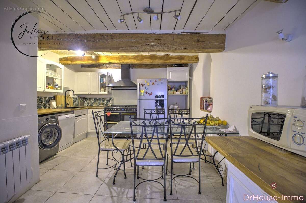 Maison à SAINT-VALLIER-DE-THIEY