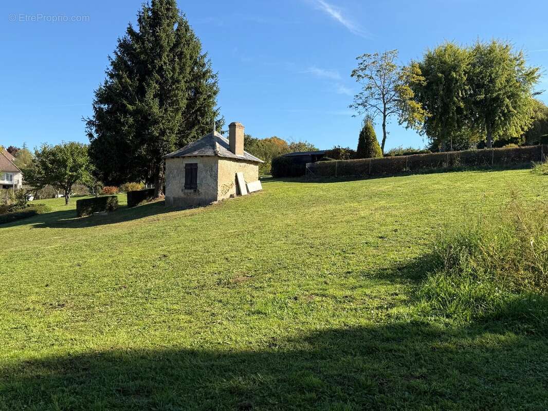 Terrain à LA CHATRE