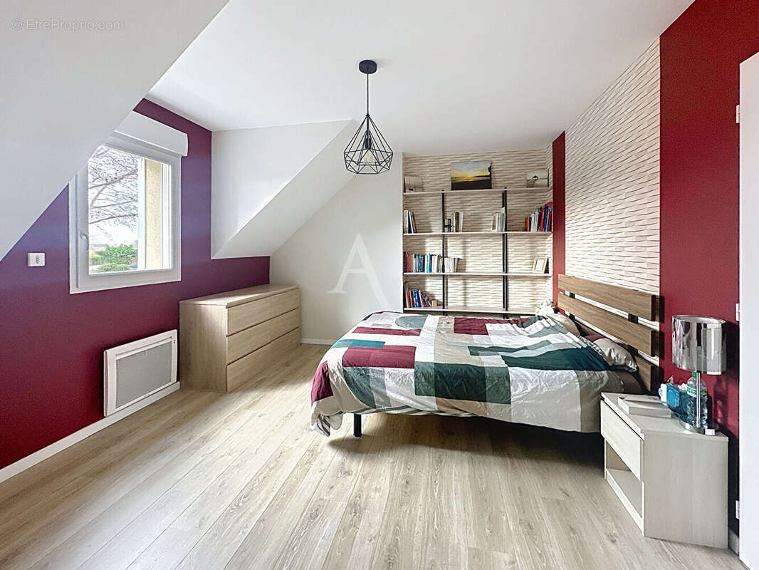 Maison à BRISSAC-QUINCE