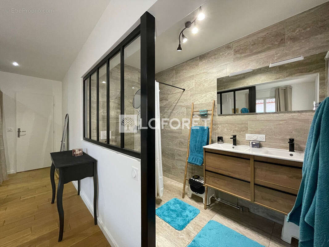 Maison à LATOUR-BAS-ELNE