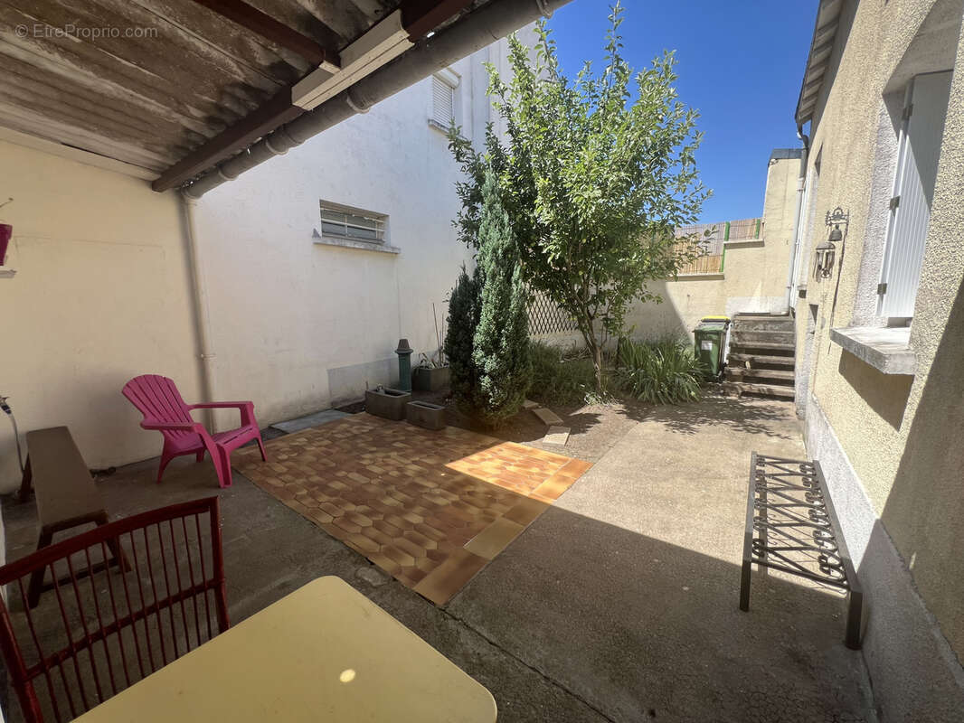 Maison à SAINT-PIERRE-DES-CORPS