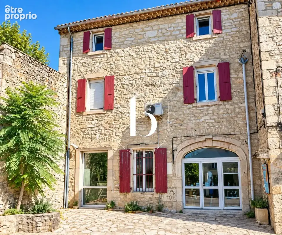 Maison 6 pièces 155 m² à vendre à Barjac (30430) - photo 2