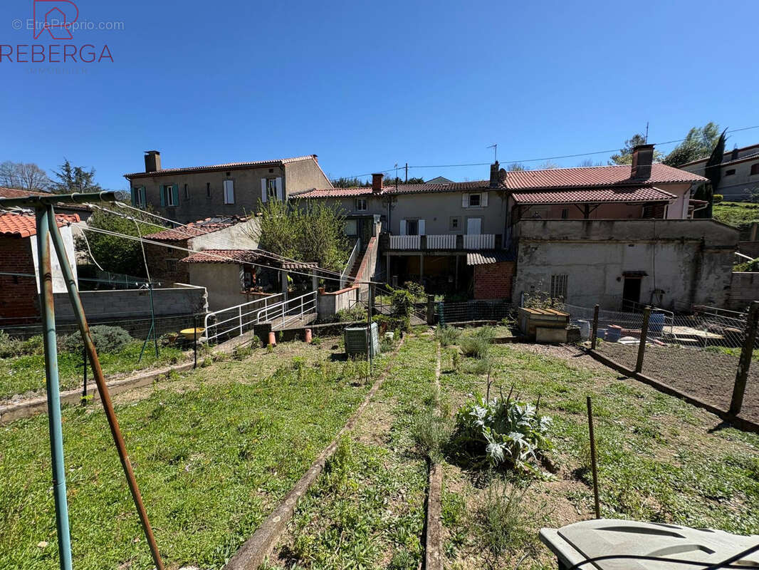 Maison à SAINT-AMANS-VALTORET