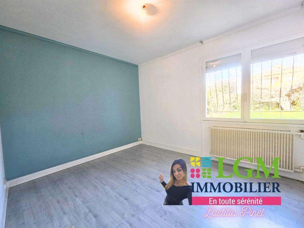 Maison à CASTELGINEST