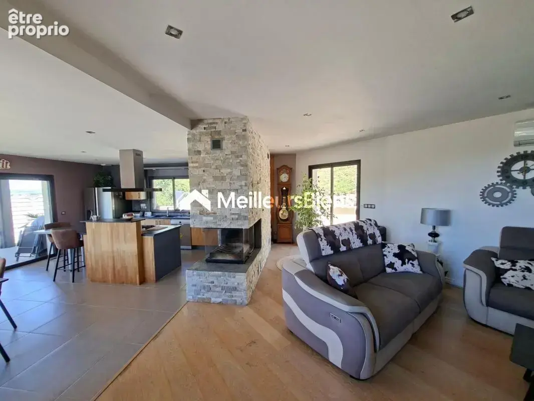 Maison contemporaine avec 2 terrasses et pergola bioclimatique - photo 6
