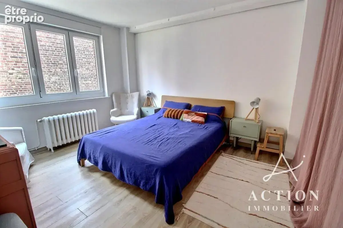 LILLE - Appartement T4 de 137M² avec GARAGE & CAVE - photo 7