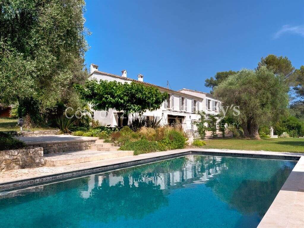Maison à MOUGINS