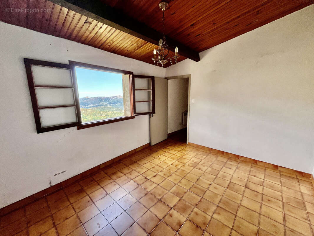 Maison à SPELONCATO