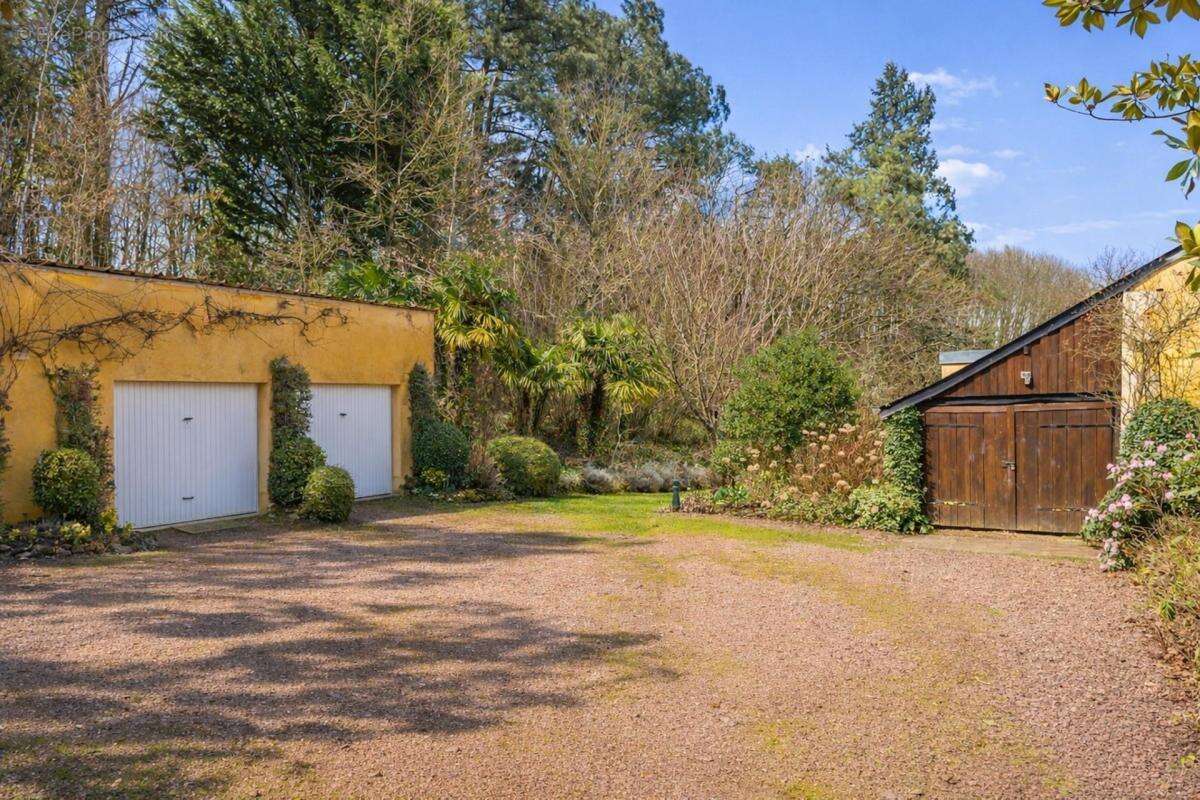 Maison à ECOMMOY