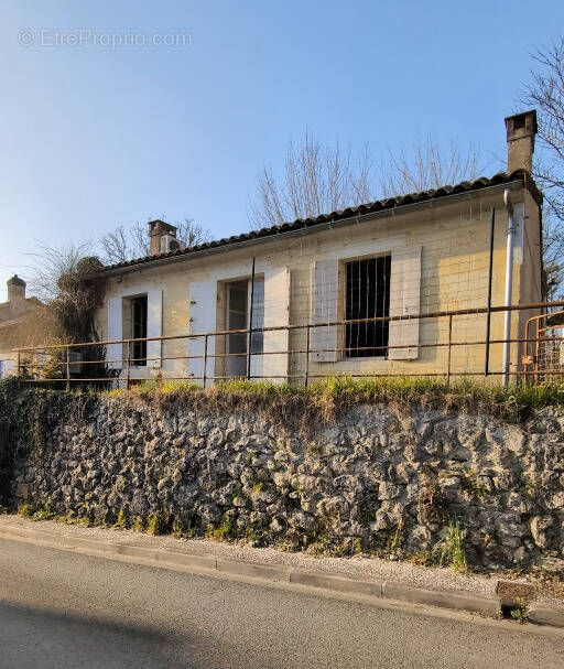 Maison à SALLEBOEUF