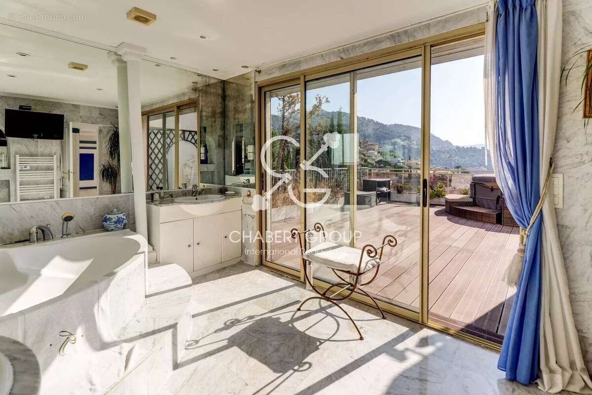 Maison à VILLEFRANCHE-SUR-MER