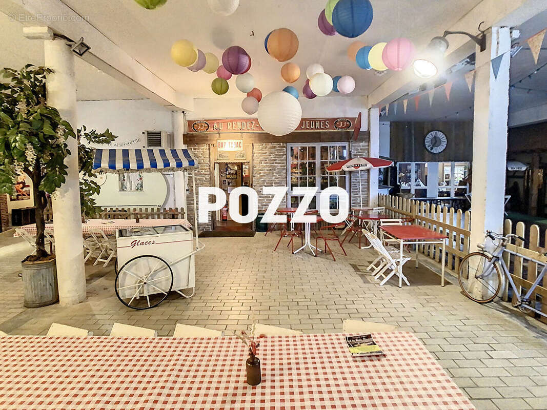 Commerce à SOURDEVAL